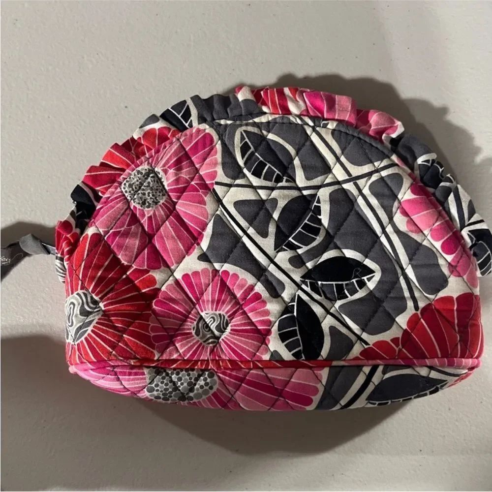 Vera Bradley Pink Black White Quilted Floral Cosmetic Bag